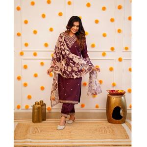 Nouveau exclusif imprimé fleuri rayonne Kurti pantalon & Organza Dupatta ensemble dernière conception indienne pakistanaise pour les femmes prix de gros - Product Image 1
