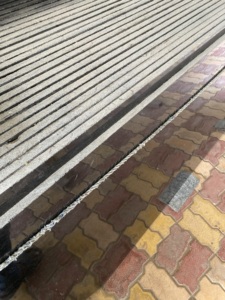 Pierre de Granit Noir Absolu BLUE CITY STONES - Grande Dalle Moderne pour Salon, Cuisine et Utilisation Extérieure - Product Image 3