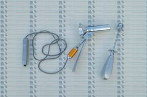 Anoscope proctoscope rectal Kelly avec source lumineuse pour hémorroïdectomie - Product Image 2