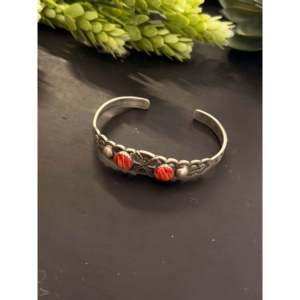"<b>Red</b> Spiny Oyster & Sterling Silver Fashion Cuff <b>Bracelet</b>" - Product Image 4