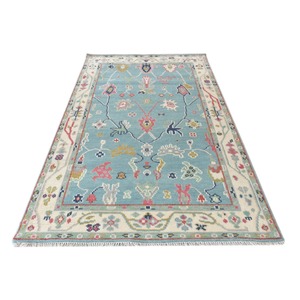 Alfombra floral Oushak étnica vintage tejida a mano de lana auténtica lavable para uso doméstico a la venta en la sala de estar - Product Image 1