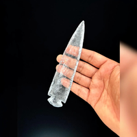 Tête de flèche grande pointe de flèche en Quartz clair fer de lance en cristal sculpté pour la décoration intérieure idée cadeau en cristal Unique