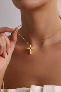 Collier pendentif croix émeraude pierre de naissance, collier croix émeraude en or, collier religieux personnalisé, cadeau pour elle - Product Image 6