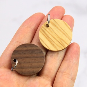 Etiqueta de <span class=keywords><strong>Madera</strong></span> Personalizada para Mascotas, Placa de Identificación Hecha a Mano con <span class=keywords><strong>Nombre</strong></span> y Número de Teléfono para Perros y Gatos - Product Image 5
