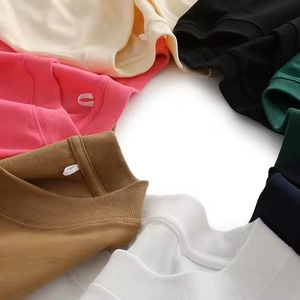 เสื้อสตรีทแวร์ทรงโอเวอร์ไซส์ ตัดเย็บตามสั่ง เป็นมิตรกับสิ่งแวดล้อม ผ้าแคนวาสเนื้อหนา แห้งเร็ว 220 GSM ทรงไหล่ตก ตัดสั้น  ผสมโพลีเอสเตอร์/คอตตอน - Product Image 4