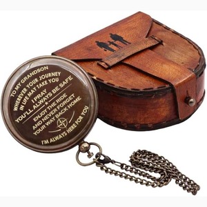 2024 nouveauté classique en laiton poche Navigation boussole Portable outil de voyage avec Style Antique Look et chaîne à vendre - Product Image 4