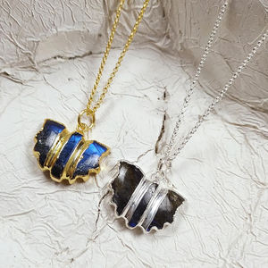 Labradorite or plaqué chauve-souris collier pendentif à breloques animal or 14K plaqué or bijoux en laiton en gros - Product Image 1