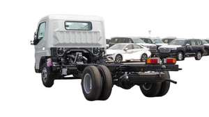 Camión Volquete Usado 2025 con Volante a la Derecha/Izquierda, Motor Diésel Euro 6 de 4.2L, Transmisión Automática, Chasis con Volquete Hidráulico, Tracción 8x4 - Product Image 3