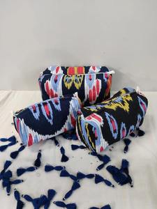 Hermoso Juego de 3 Bolsas de Maquillaje Negras Acolchadas de Algodón, Hechas a Mano con Patrón Vintage, Impermeables, Ecológicas y Duraderas, Ideales para Regalo - Product Image 3