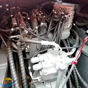 รถขุดขนาดเล็ก Hitachi ZX210-3 มือสอง สภาพดี พร้อมจำหน่าย ประกอบด้วยชิ้นส่วนหลักๆ เช่น มอเตอร์ เครื่องยนต์ เกียร์ ปั๊ม ลูกปืน - Product Image 1