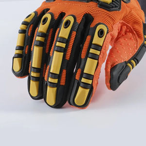 Gants personnalisés de meilleure qualité, enduits de silicone, résistants aux chocs sur la paume Gants de sécurité au travail en TPR Gants pour le pétrole et le gaz - Product Image 2