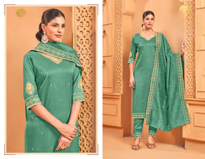 Western roman shimmer Set Collection with for Online Sale - Product Image 4