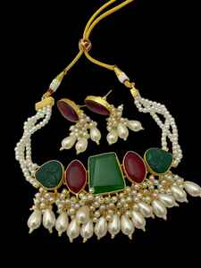 Collier ras du cou Kundan du fabricant indien perle plaqué or fêtes de mariage forme personnalisée tenue de mariée en vrac - Product Image 4