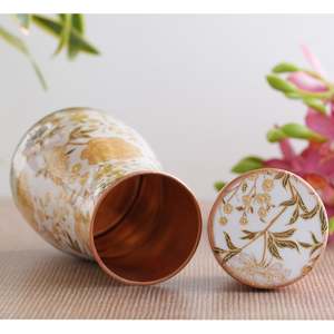 Botella Decorativa de 32 oz para Dormitorio de Indian Art Villa, Diseño de Lujo con Estampado en Oro Puro y Acabado de Mármol para Uso Decorativo - Product Image 6