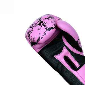 Gants de boxe en similicuir de haute qualité 2026 avec service OEM, sangle de poignet réglable, logo personnalisé, gants professionnels - Product Image 2