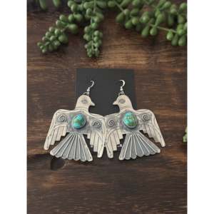 Pendientes Colgantes Hechos a Mano por Artesanos Navajo, Oro Sonora y Plata de Ley, Diseño de Alas de Pájaro del Trueno con Turquesa, para Regalo - Product Image 1