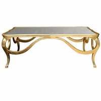 Table de petit déjeuner moderne noire carrée en métal pour café et thé Meubles de salon faits à la main avec pieds plaqués or et dessus en verre
