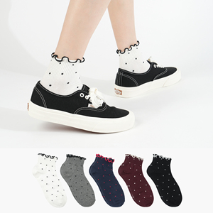 Calcetines de Algodón para Mujer, Transpirables, Casuales, con Diseño de Lunares, Bonitos Volantes, Estilo Coreano, para Uso Diario - Product Image 1