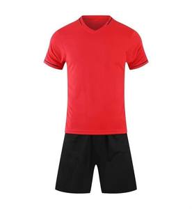 Mejor diseño personalizado Color y tamaño transpirable manga corta uniforme de fútbol hecho en fábrica uniforme de fútbol ligero para la venta - Product Image 2