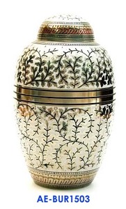 Urna de cremación de latón para volver al hogar de estilo americano, Tributo elegante para honrar a los seres queridos, Memorial funerario artístico de cenizas humanas - Product Image 3