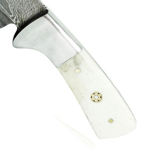 Cuchillo de caza de acero de Damasco del fabricante superior, mango de madera ligero de calidad superior, longitud regular OEM personalizable - Product Image 3