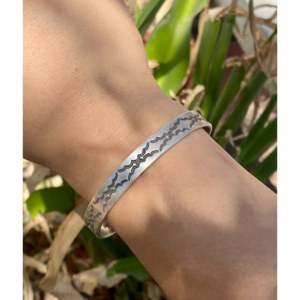 Nora Tahe Fashion <b>Cuff</b> <b>Bracelet</b> Handcrafted in Sterling <b>Silver</b> - Product Image 2