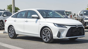 <span class=keywords><strong>Toyota</strong></span> <span class=keywords><strong>Yaris</strong></span> 1.3L DURABLE – Voiture Neuve et Propre, Sans Accident, Meilleur Prix, Prix Abordable, Commande en Gros Disponible - Product Image 3
