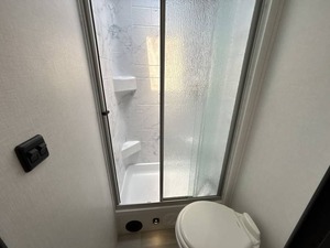 Proveedor Verificado de 2025 Fo rest River Fo rester 3051SF - Product Image 6