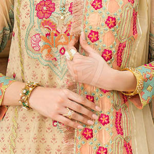 Nouveau design brodé sur mesure Kameez et Salwar pour femmes robes de style pakistanais vêtements pour femmes qualité d'exportation - Product Image 5