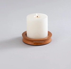 Bougeoir décoratif en métal de Noël pour la décoration d'éclairage de table à la maison Ensembles de bougeoirs finis bruns - Product Image 3