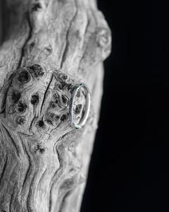 แหวนดามัสกัสทำมือพร้อมรายละเอียดเอียงไม่ซ้ำใครแกะสลักแหวนแต่งงานของผู้หญิง - Product Image 2