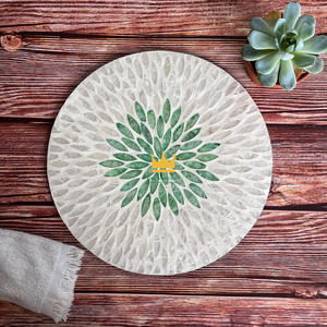 Napperon nacre florale Offre Spéciale couleur naturelle décoration de table de fête napperon vadrouille en gros fabriqué au Vietnam - Product Image 3