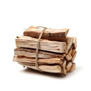 Bois de chauffage en vrac à vendre Bûches de bois dur séchées au four à combustion longue Source de carburant propre et efficace maintenant à bas prix - Product Image 5