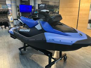 Nuestro paquete de alta calidad 2025 Sea-Doo Spark para 3 90 Hp + Convenience con iBR y audio en opción para la venta - Product Image 3