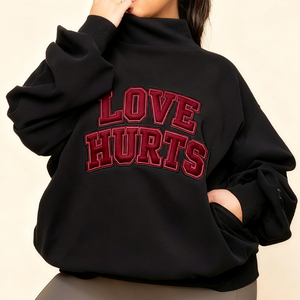 Sudadera personalizada con cuello simulado Sudadera con capucha bordada negra Love Hurts Sudadera con capucha Mockneck Sudadera Love Hurts Sudadera - Product Image 5