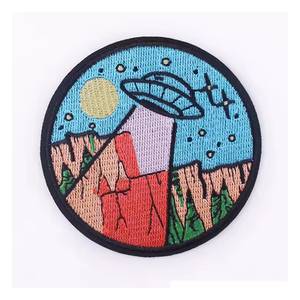 Chenille bordado 3D parches números letras hechas en Pakistán producción profesional parches bordados - Product Image 4