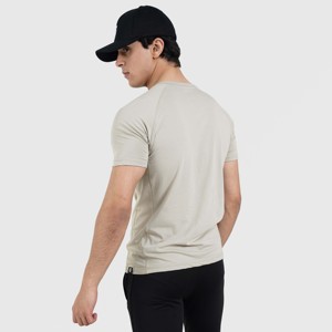 เสื้อยืดแขนสั้นสีเบจ รุ่น M024 ผ้าถักเนื้อหนา ย้อมสีพื้น พิมพ์ลายสกรีน หมายเลขรุ่น - Product Image 2