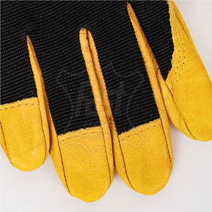 ถุงมือประกอบงานแบบถักไร้รอยต่อพร้อมเคลือบ PU กันลื่น ถุงมือประกอบงานระดับมืออาชีพ - Product Image 4