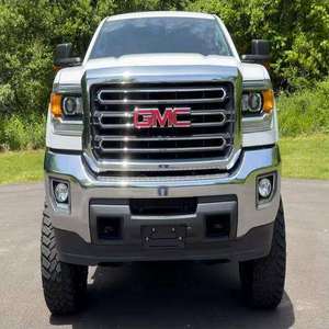 GMC Sierra 2500HD 4X4 2020 IMPECABLE, con Volante a la Izquierda, Emisiones EURO IV, LISTO PARA ENVIAR - Product Image 1
