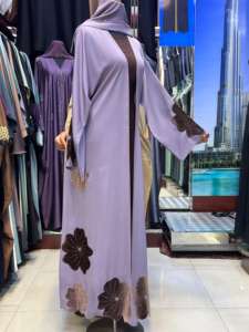 ชุดคาฟตันดูไบแบบงานฝีมือสวยงามสำหรับผู้หญิง เสื้อผ้าอิสลามแบบดั้งเดิมและเครื่องประดับสีดำ ออกแบบมาสำหรับชาวมุสลิม - Product Image 3