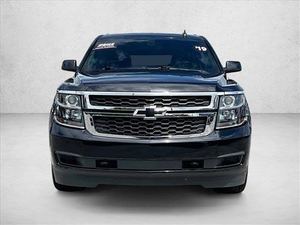 Nouveautés à prix réduits! Tahoe LS RWD 5.3L V-8 6 vitesses automatique, sièges en tissu, SUV crossover, modèle 2019, d'occasion - Product Image 2