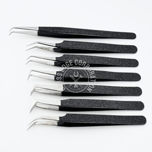 Pinzas Profesionales para Extensión de Pestañas con Punta de Fibra Negra, Herramienta de Aislamiento Ligera de Acero Inoxidable para Aplicación de Pestañas - Product Image 1