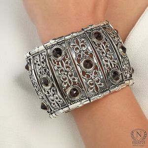 Bracelet en argent sterling 925 avec pierre grenat à motifs byzantins anciens, idéal pour un cadeau - Product Image 1