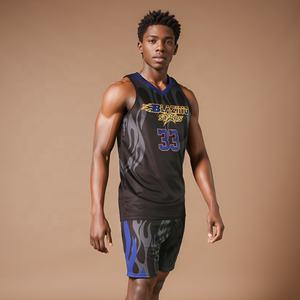 Uniforme de Baloncesto Unisex Profesional con Diseño Sublimado, Transpirable, Antibacterial, de Secado Rápido, Talla Grande, Hecho en Pakistán - Product Image 3