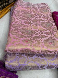 Tela de brocado Jacquard de alta calidad para confección y tapicería Diseño tejido elegante con hilo dorado/plateado brillante - Product Image 3