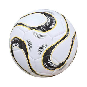 Ballons de football en cuir personnalisés imprimés directement en usine avec étiquette privée, utilisation pour l'entraînement au football, service OEM disponible, fabriqué au Pakistan - Product Image 5