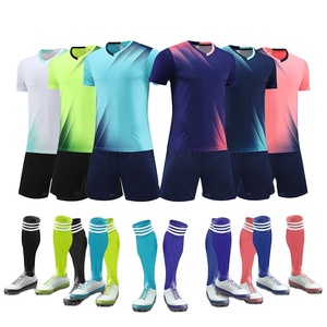 Uniforme de Fútbol Personalizado de la Mejor Calidad con Transferencia de Calor, Secado Rápido, Elástico, 100% Poliéster, Nuevo Diseño - Product Image 2