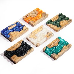 Organisateur de bureau artisanal en résine écologique et bois massif, porte-stylos avec design MODEL - Product Image 2