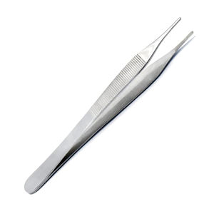 Pince à tissus dentelée Adson 15 cm, instruments chirurgicaux par INNOVAMED - Product Image 1