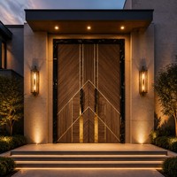 Porte d'entrée double en bois style Art déco avec incrustations dorées, porte extérieure en bois de luxe pour entrée de villa